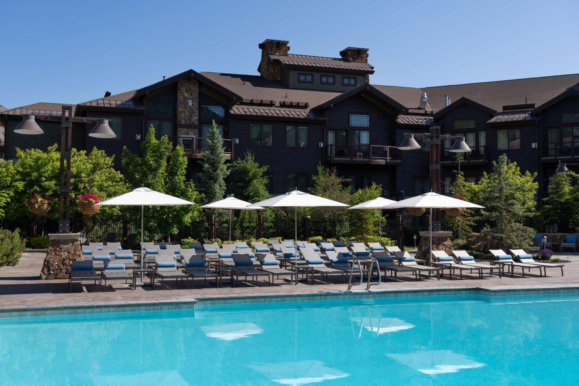 Waldorf Astoria Park Resort 5*